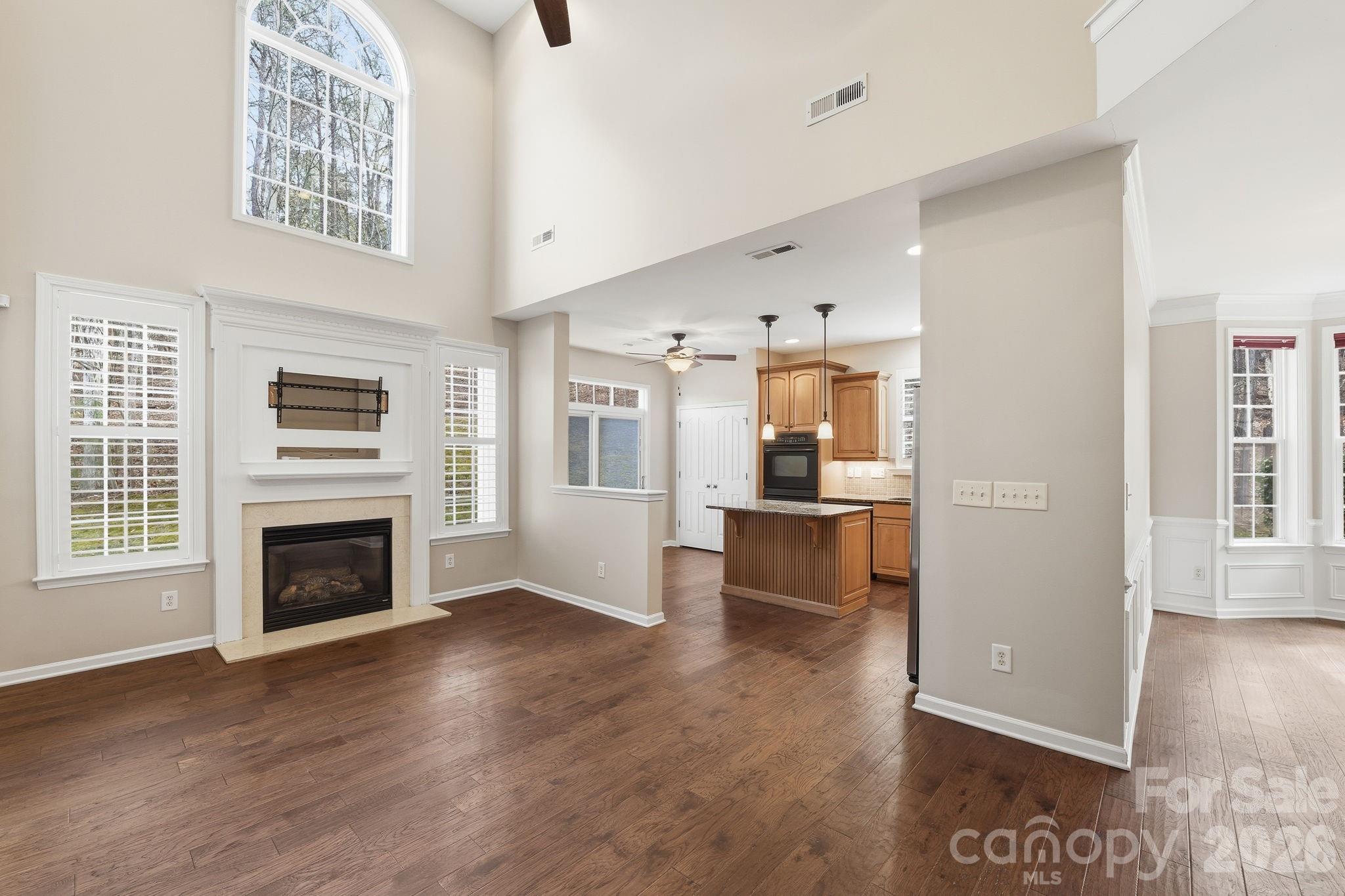 719 Deerbrook Lane, Unit 252 Tega Cay, SC 29708 - Photo 10 of 47