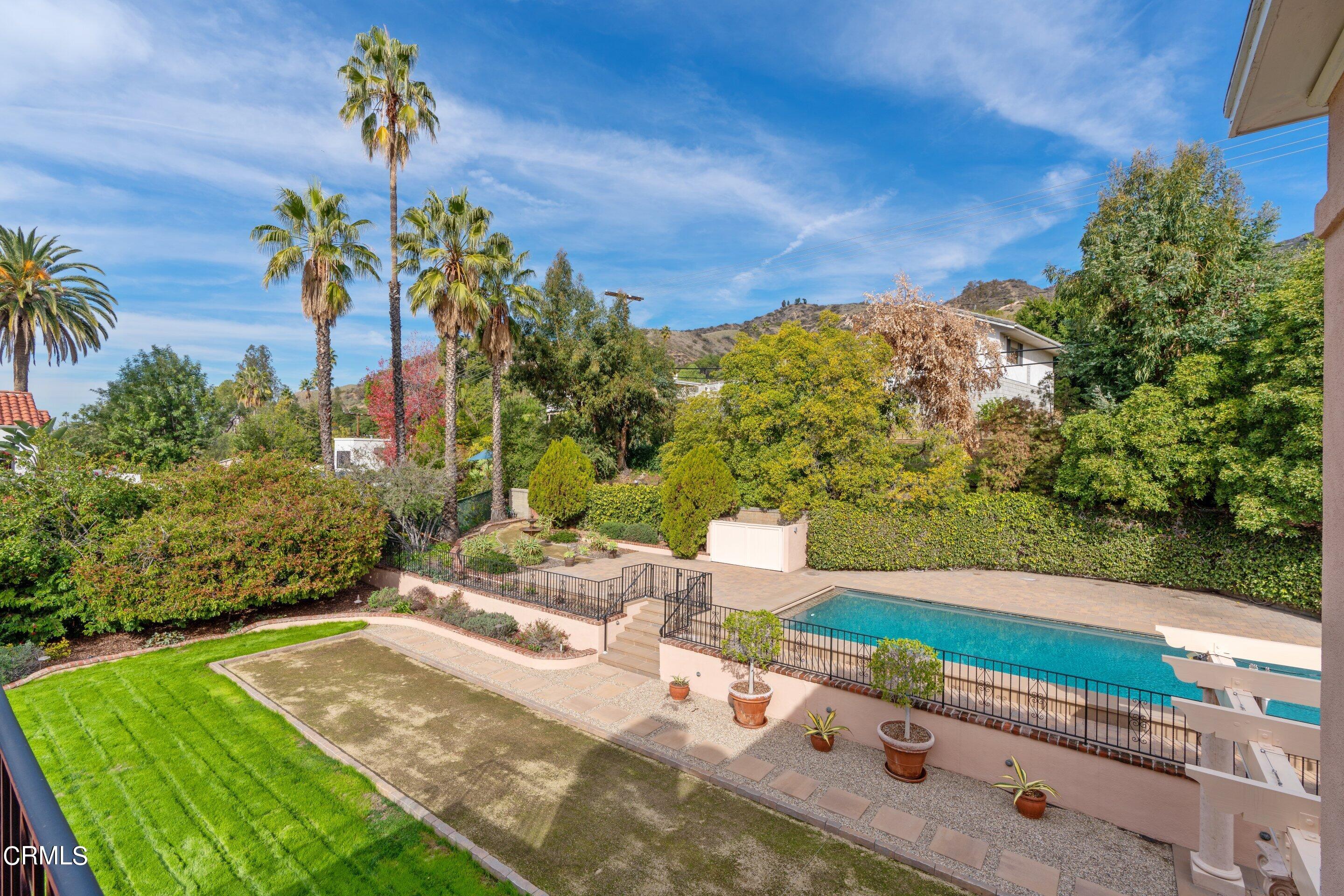 625 Cumberland Road Glendale, CA 91202 - Photo 10 of 73 DSC02471_122