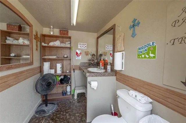 $255,000 | 406 Highway 115, Deville, LA 71328