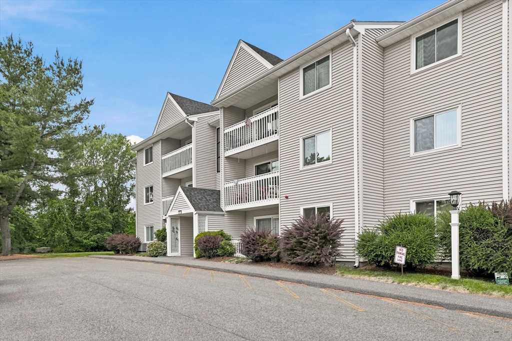 15 Bower Road, Unit F5 Quincy, MA 02169 - Photo 2 of 18