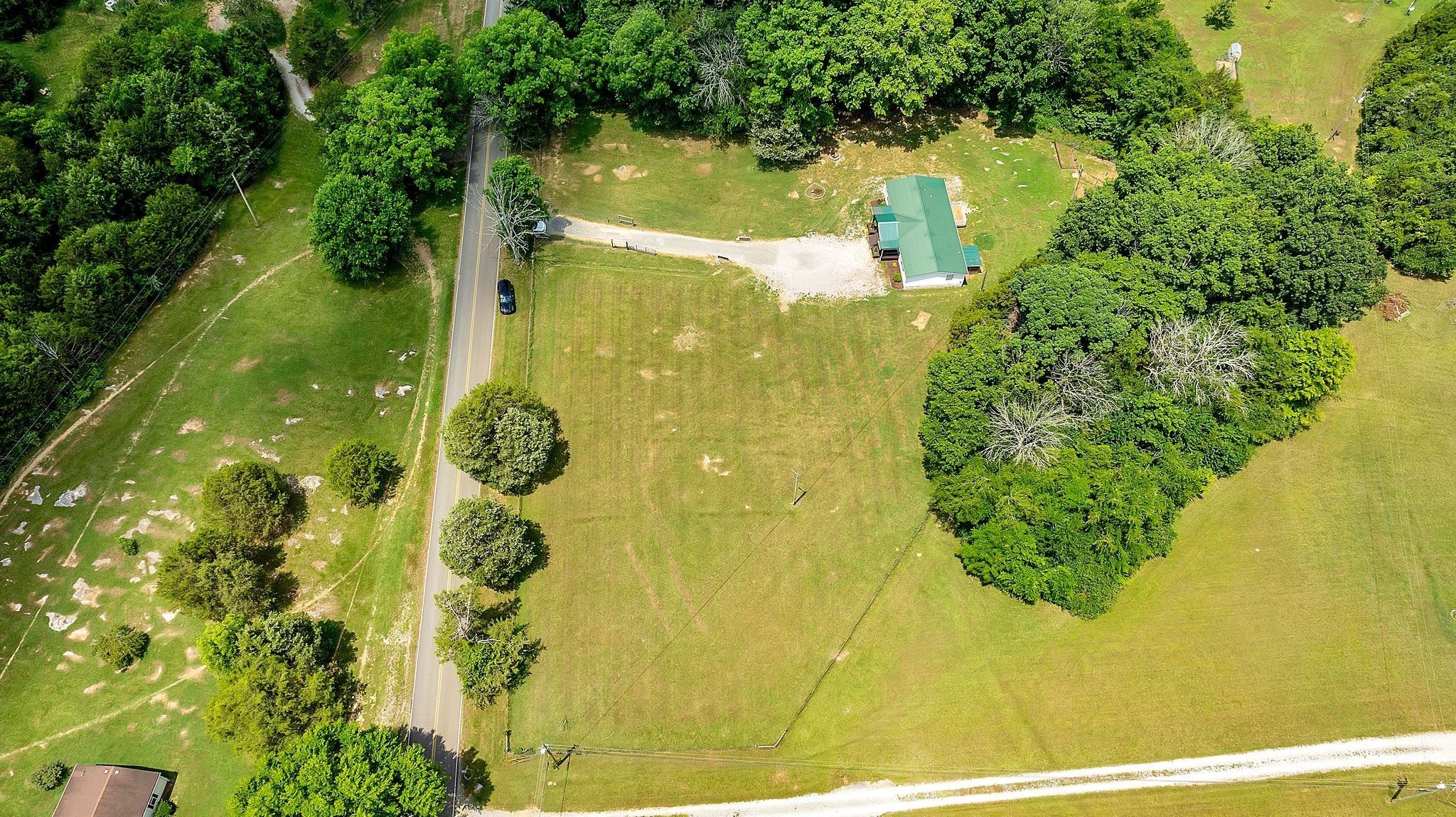 1350 Hazelwood Road Columbia, TN 38401 - Photo 36 of 37 Gallery Image 36