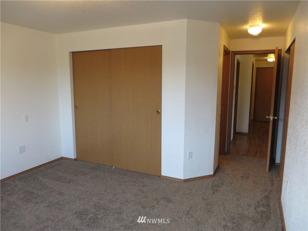 18746 Citrus Street Southwest Rochester, WA 98579 - Photo 11 of 18
