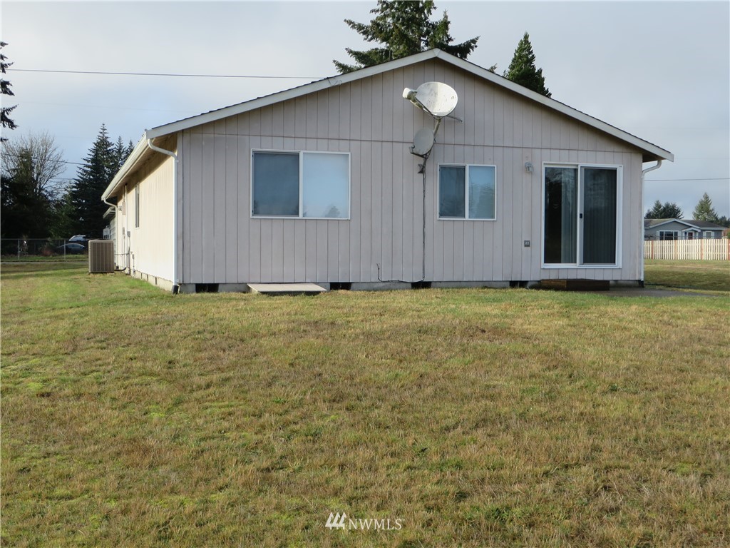18746 Citrus Street Southwest Rochester, WA 98579 - Photo 3 of 18