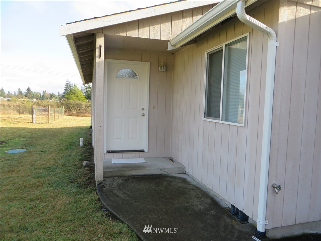 18746 Citrus Street Southwest Rochester, WA 98579 - Photo 5 of 18