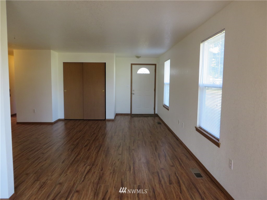 18746 Citrus Street Southwest Rochester, WA 98579 - Photo 6 of 18