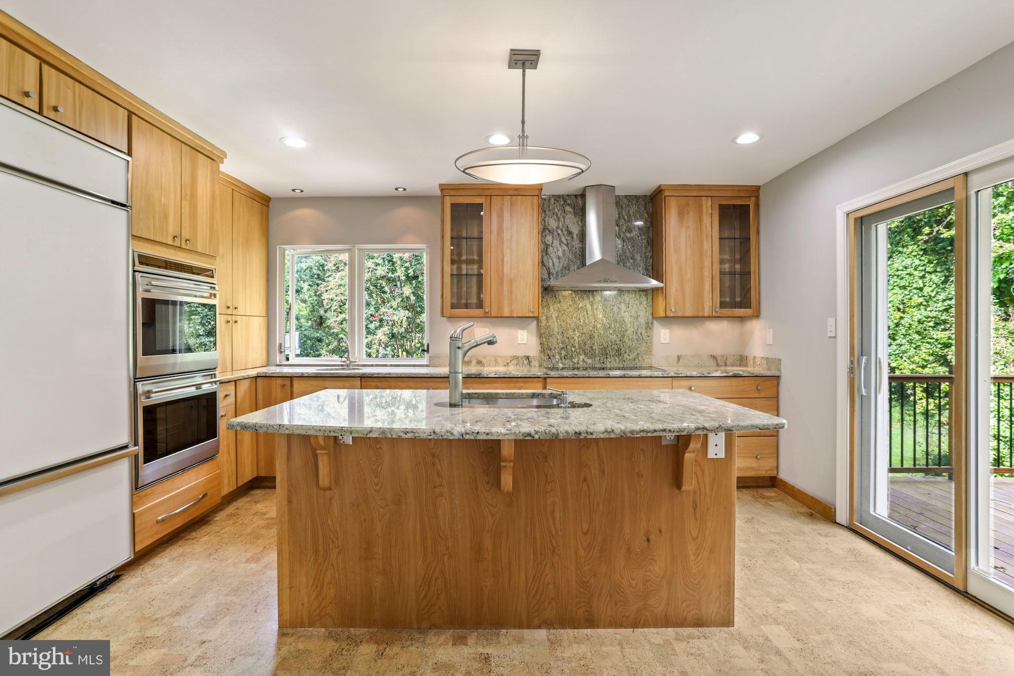 1011 Shipman Lane McLean, VA 22101 - Photo 16 of 43