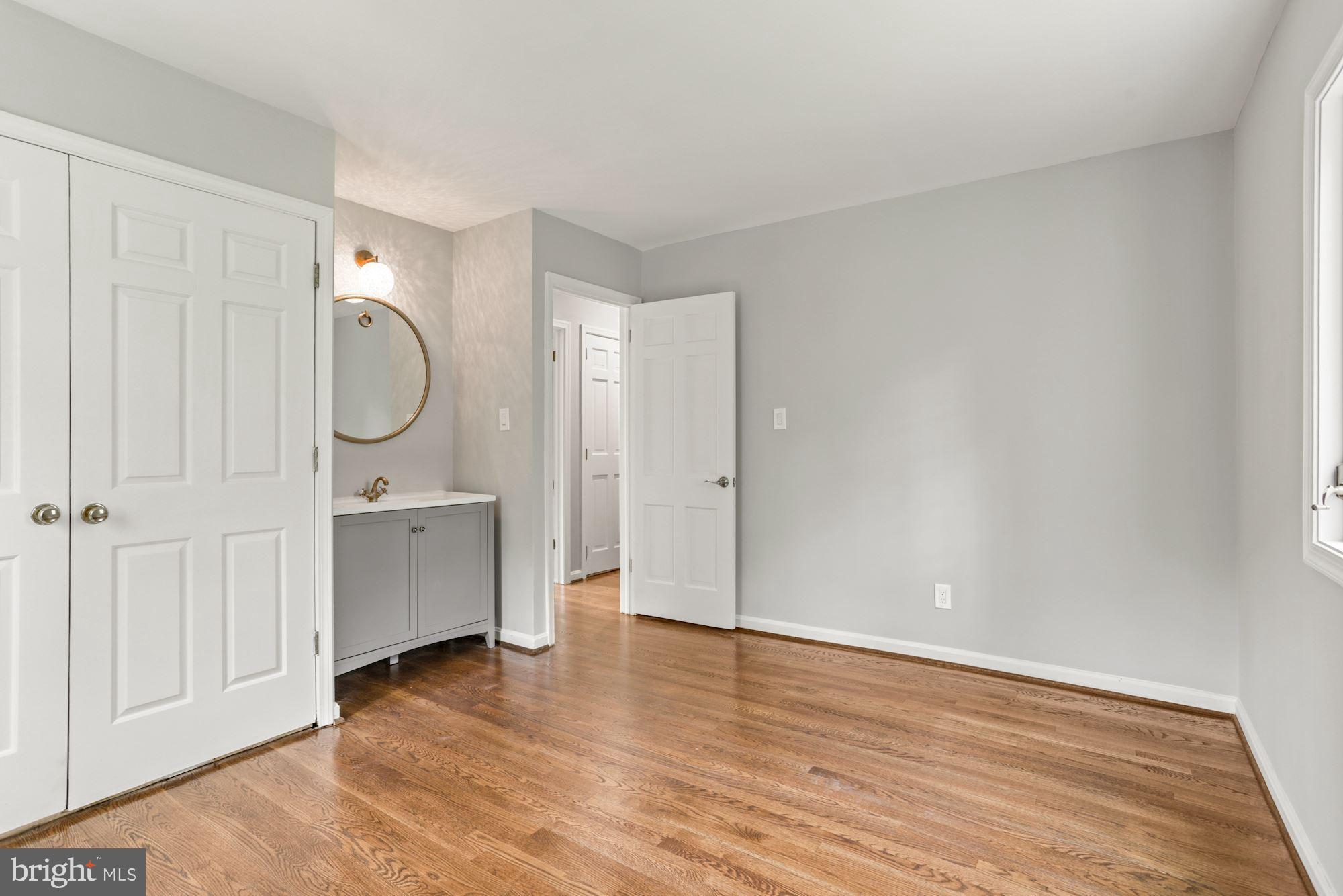 1011 Shipman Lane McLean, VA 22101 - Photo 32 of 43