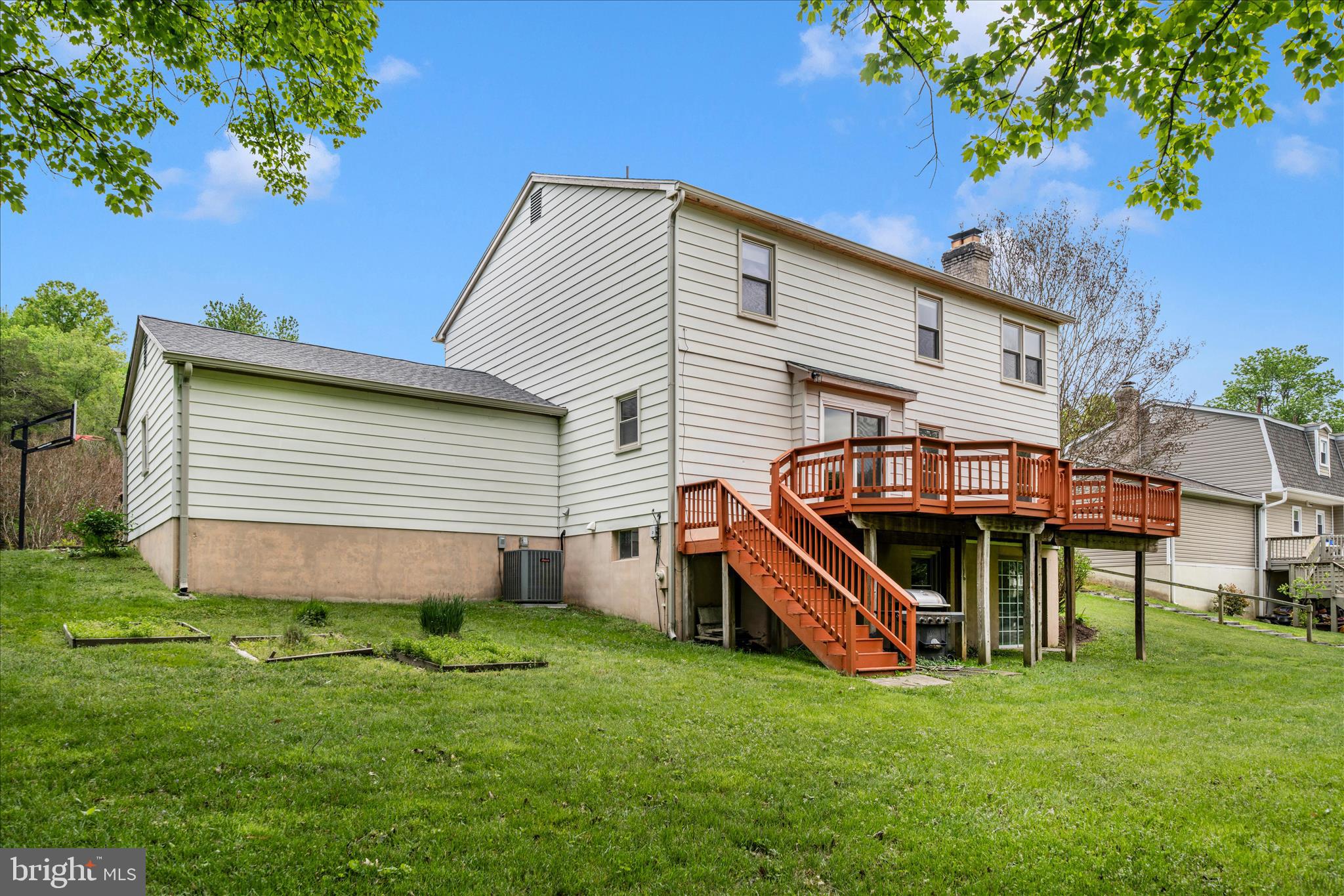 16000 Narrows Terrace Silver Spring, MD 20906 - Photo 45 of 54 a front view of a house with garden