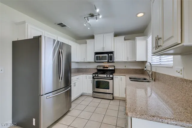 $1,995 | 2424 Millcroft Drive, Henderson, NV 89074