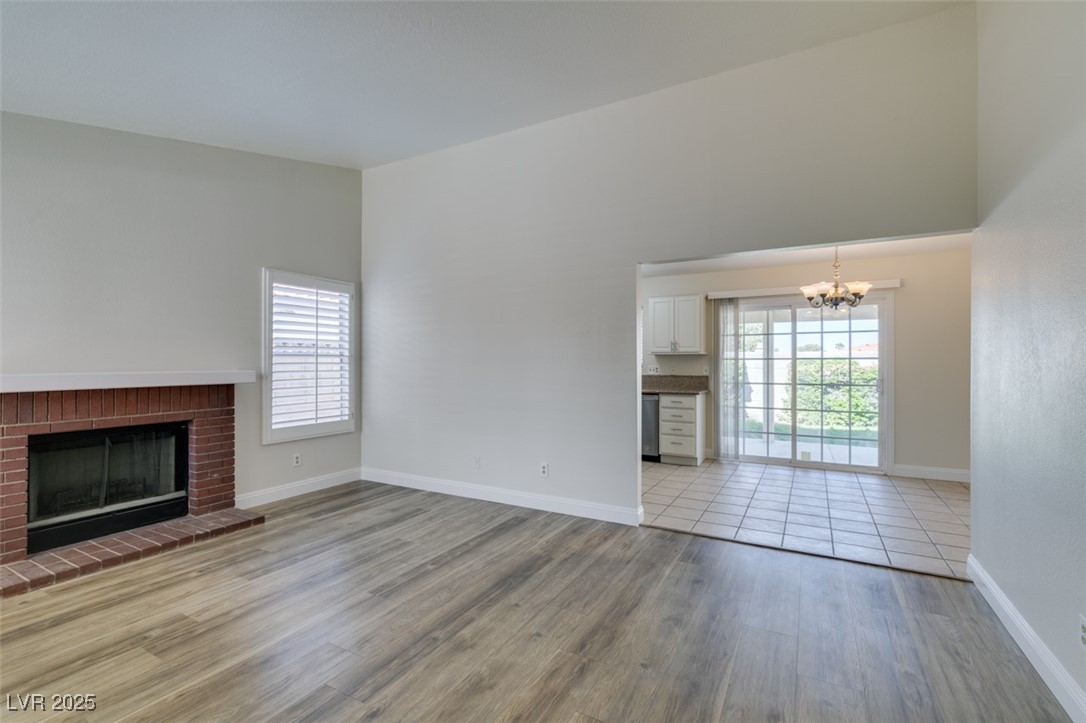 2424 Millcroft Drive Henderson, NV 89074 - Photo 4 of 40