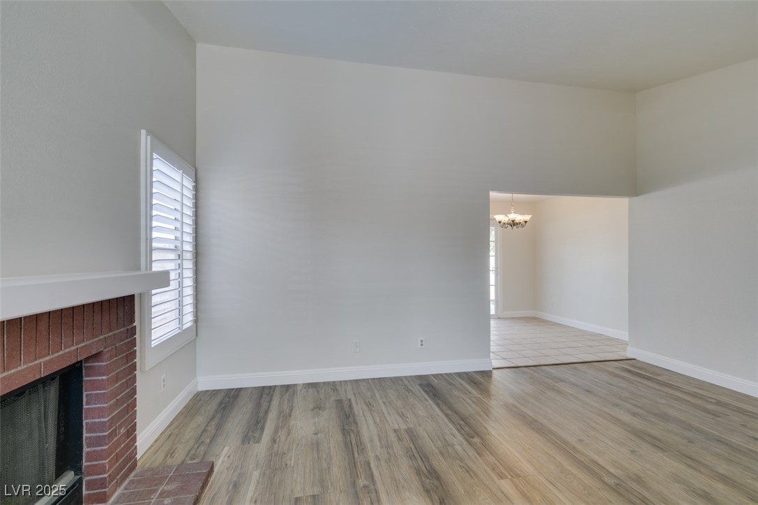 2424 Millcroft Drive Henderson, NV 89074 - Photo 6 of 40