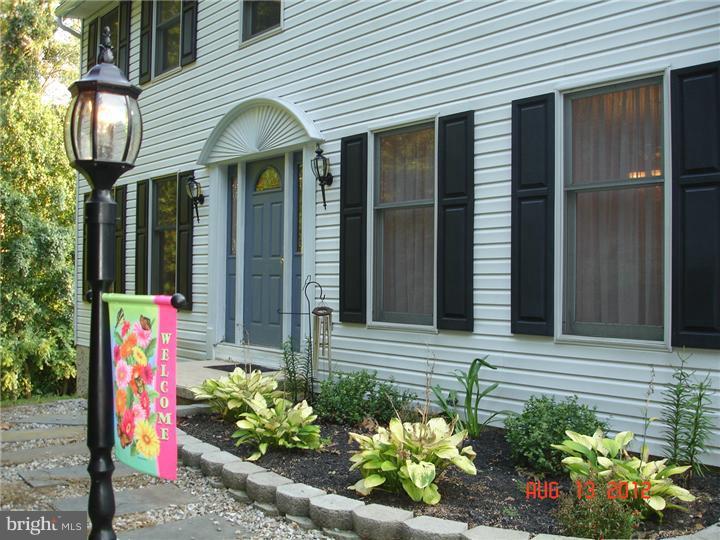 696 Guernsey Road South Landenberg, PA 19350 - Photo 2 of 25 a front view of a house