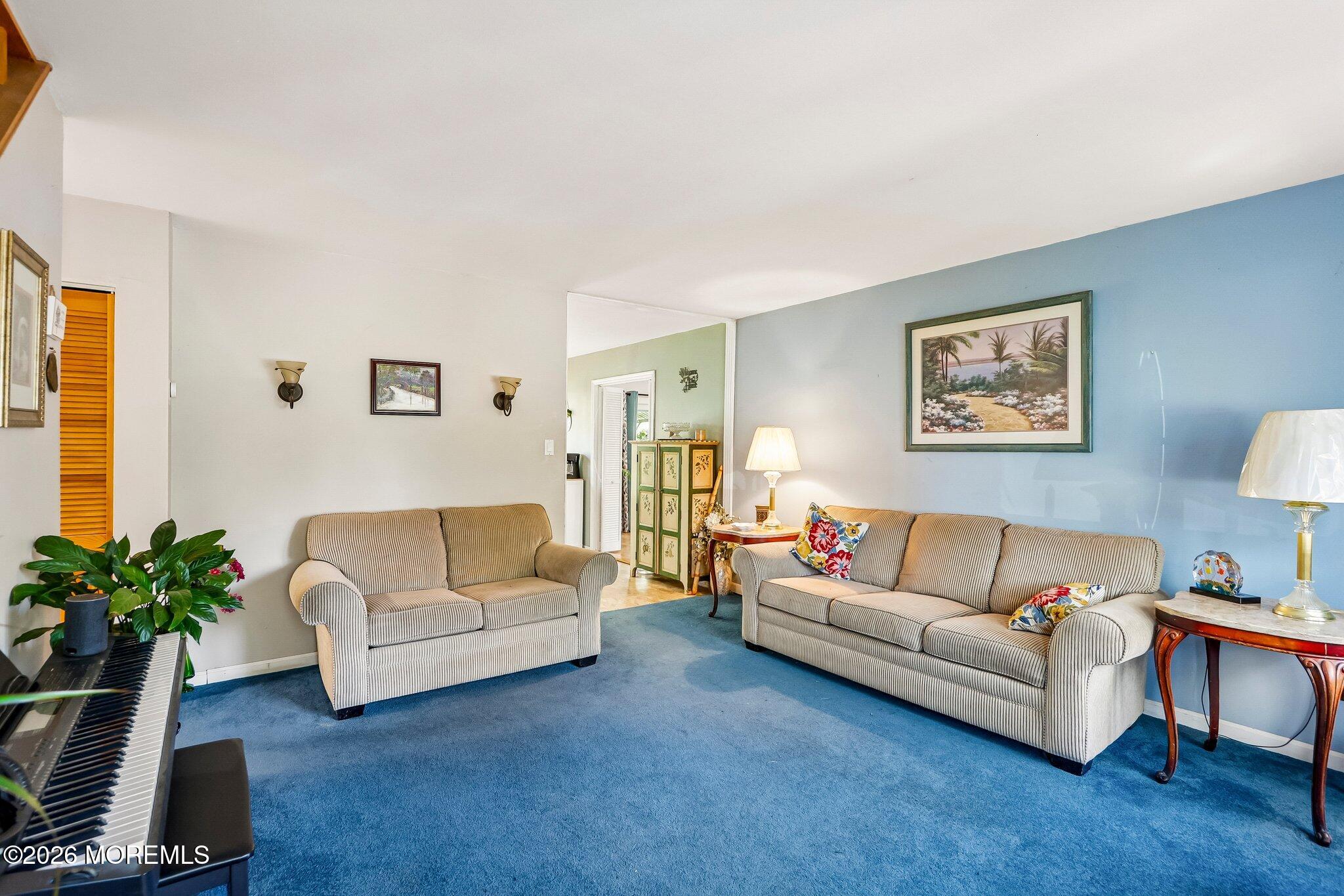 5 Farmdale Road Hazlet, NJ 07730 - Photo 7 of 34 6-web-or-mls-Farmdale Rd-S0605-008
