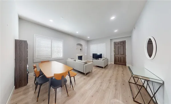 $4,300 | 4370 Camino De La Rosa, Newbury Park, CA 91320