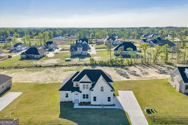 $377,500 | 438 Burlington Drive, Lizella, GA 31052