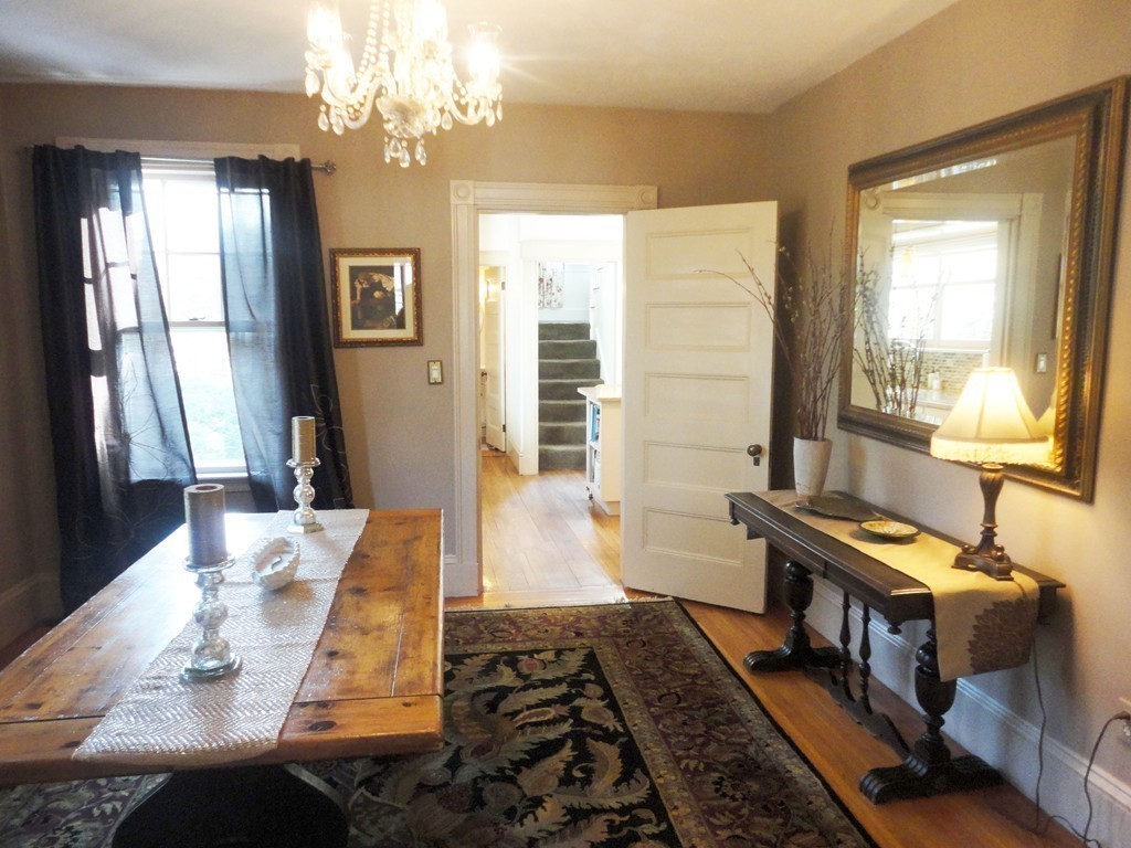 3 Oak Road Milton, MA 02186 - Photo 8 of 28 Gallery Image 8