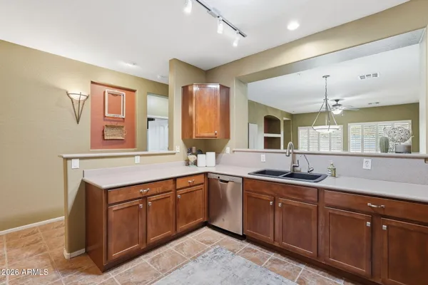 $2,500 | 11725 Desert Vista, Unit VIS 120, Fountain Hills, AZ 85268
