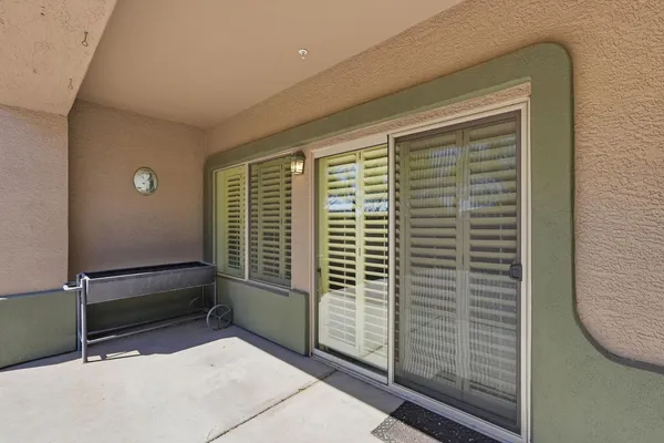 $2,500 | 11725 Desert Vista, Unit VIS 120, Fountain Hills, AZ 85268
