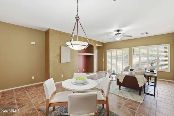 $2,500 | 11725 Desert Vista, Unit VIS 120, Fountain Hills, AZ 85268
