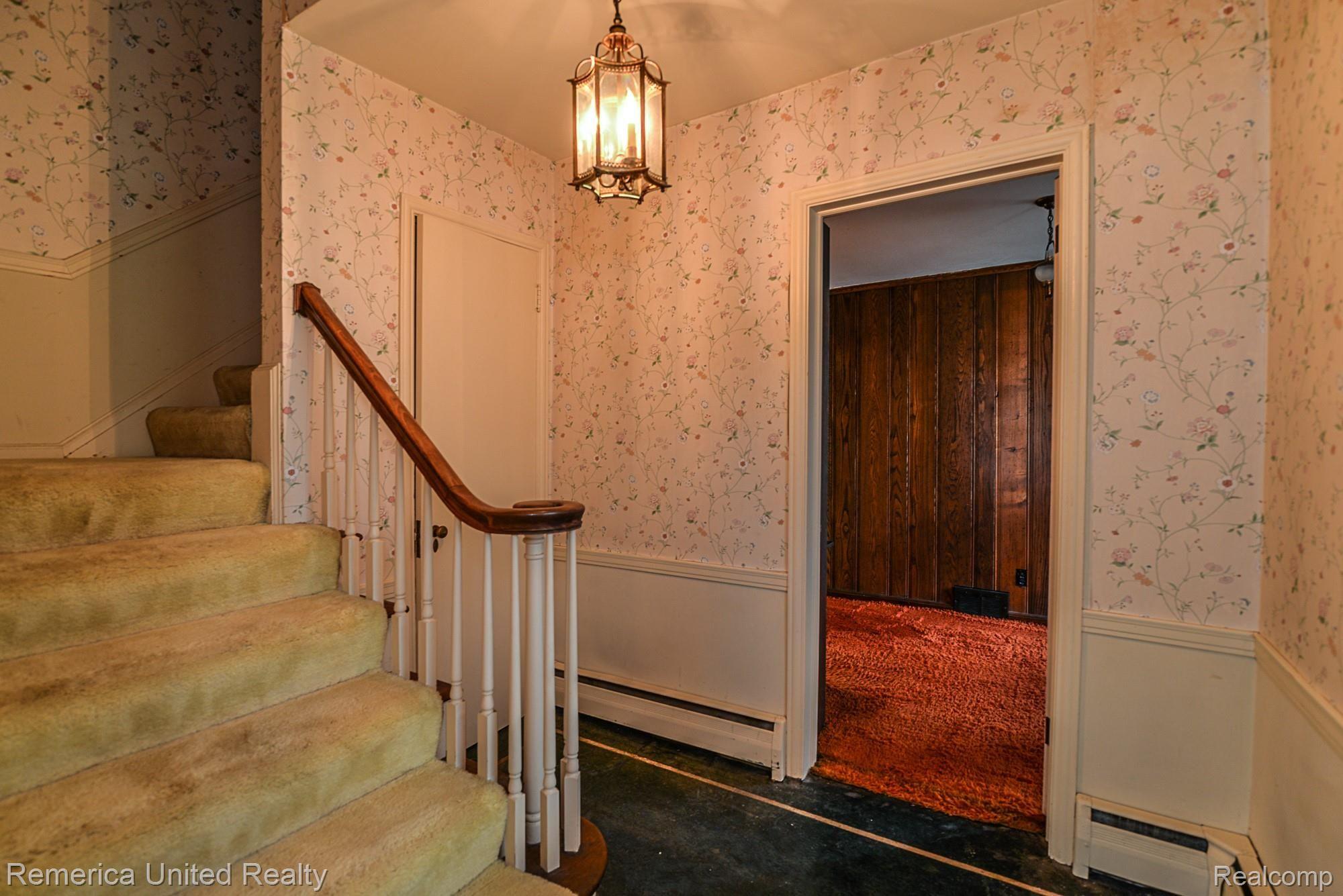25660 Code Southfield, MI 48033 - Photo 18 of 60 DSC_8161.jpg