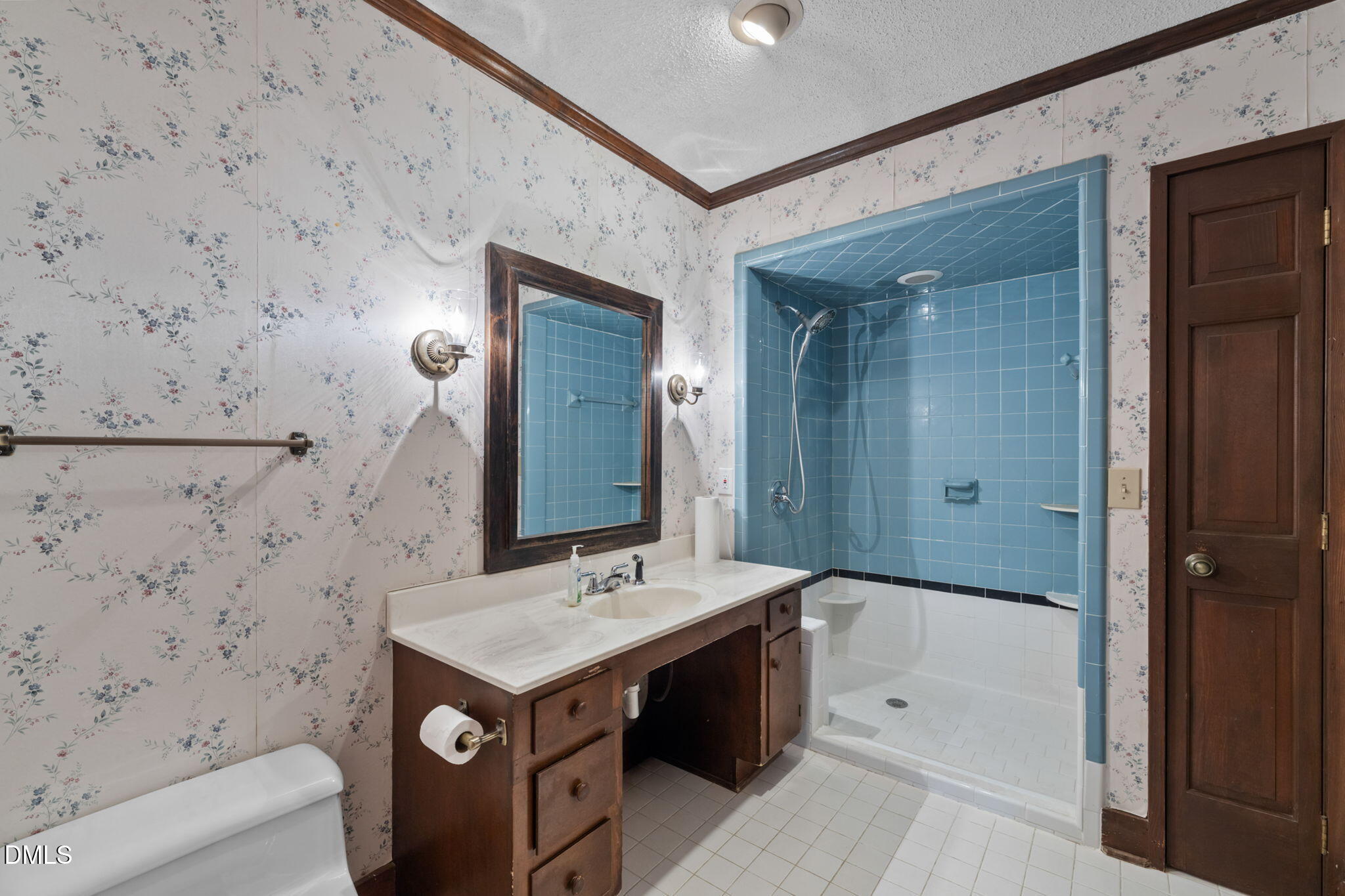9001 Old Creedmoor Road Raleigh, NC 27613 - Photo 23 of 55 Master and guest bedroom bath