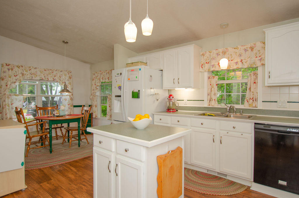37 Fox Ridge Drive, Unit 37 Berwick, ME 03901 - Photo 9 of 30 DSC_6572-2