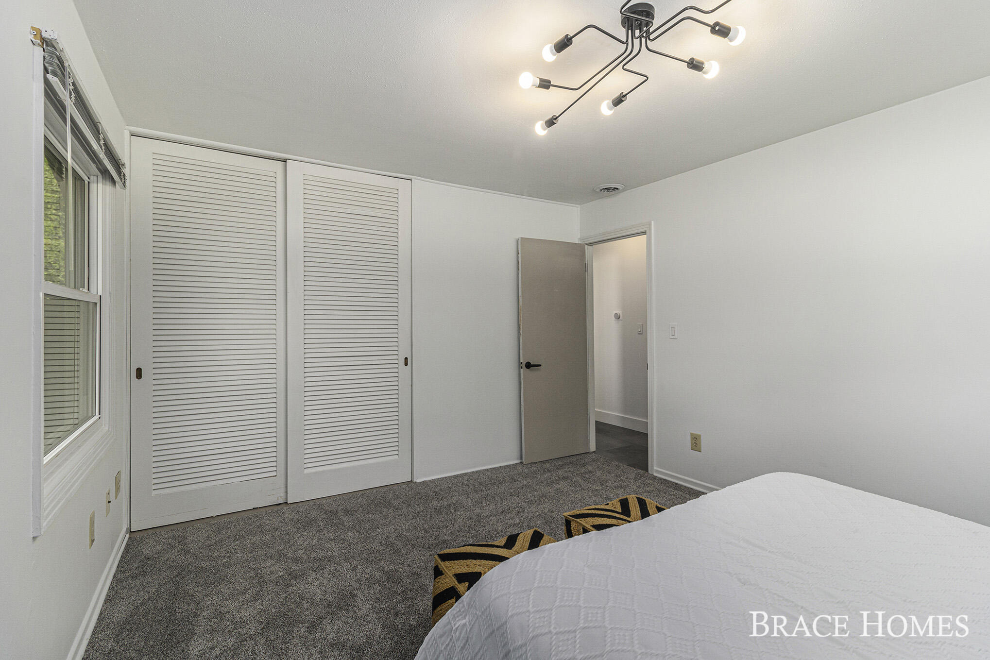 3414 Ashton Road Southeast Grand Rapids, MI 49546 - Photo 22 of 41 IMG_5912
