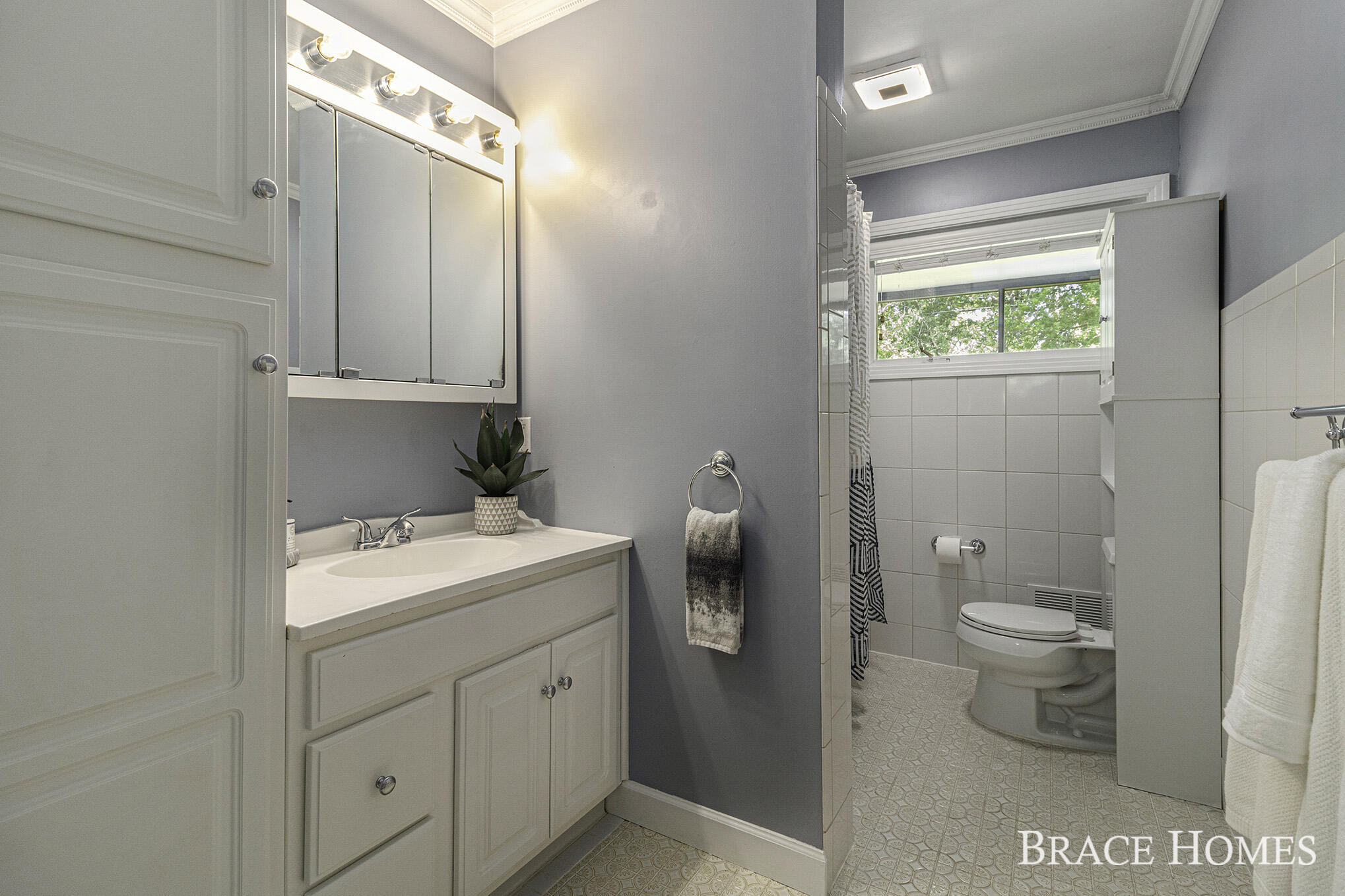 3414 Ashton Road Southeast Grand Rapids, MI 49546 - Photo 26 of 41 IMG_5919