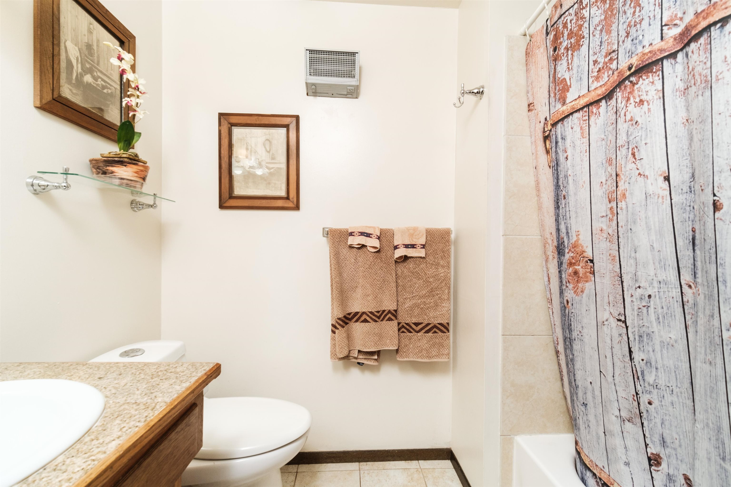 3018 South Davis Road Spokane Valley, WA 99216 - Photo 10 of 22 Gallery Image 10