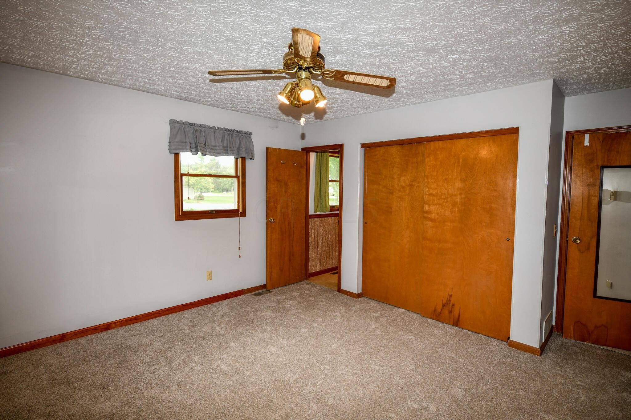 15743 Hagenderfer Road Plain City, OH 43064 - Photo 25 of 49 6.5' Closet and Door to Primary Bath
