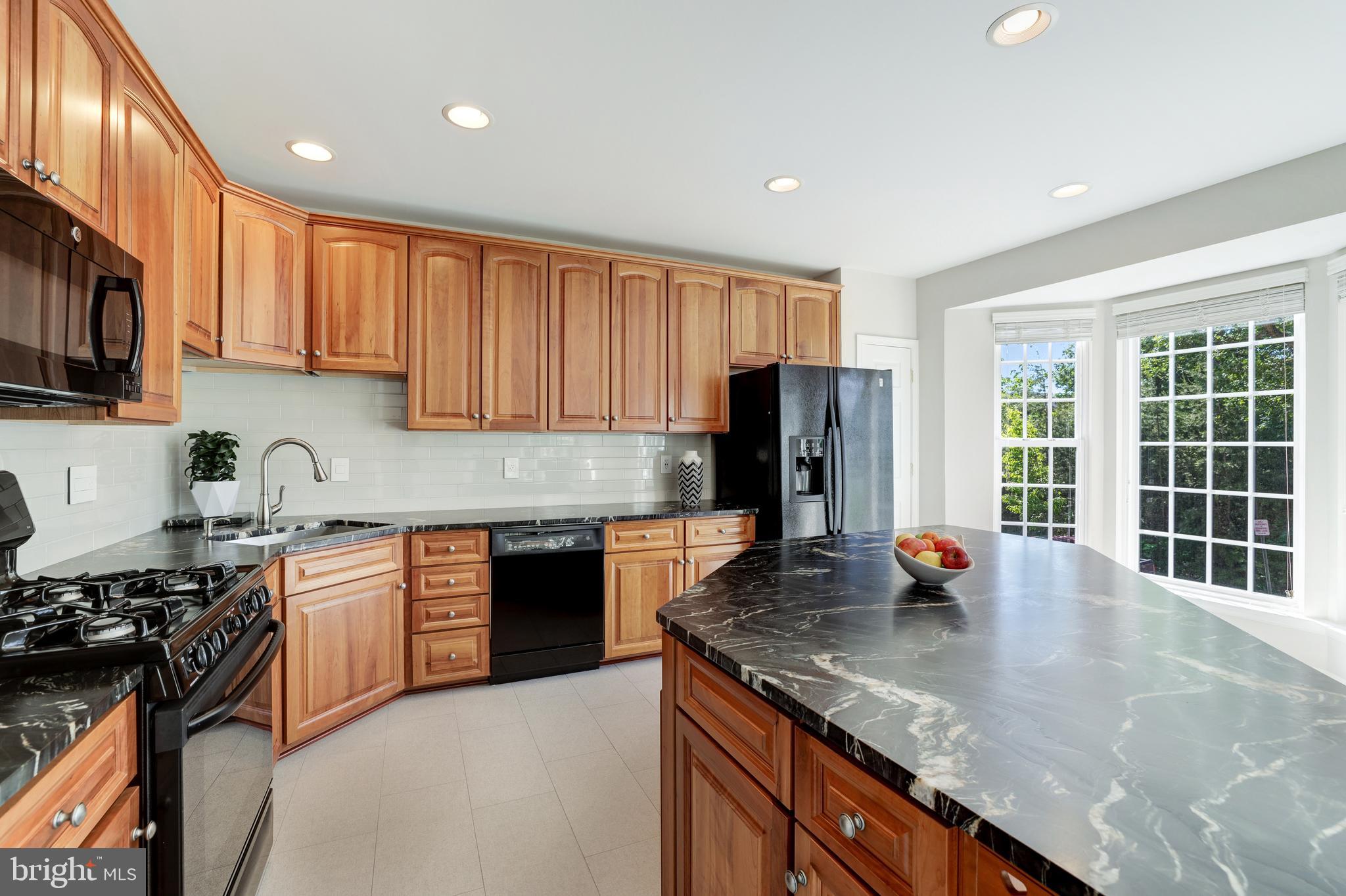 43640 Lees Mill Square Leesburg, VA 20176 - Photo 28 of 77