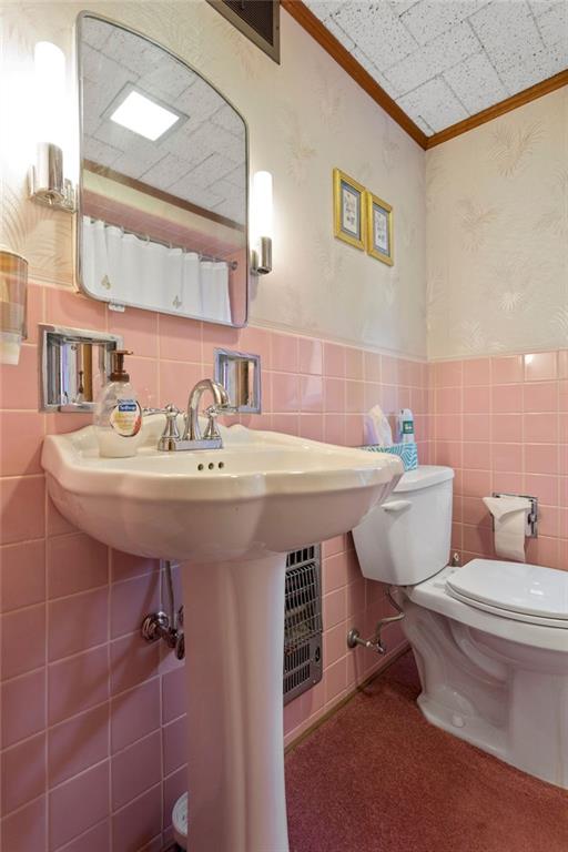 136 Oakville Road Beaver Falls, PA 15010 - Photo 24 of 25 Gallery Image 24
