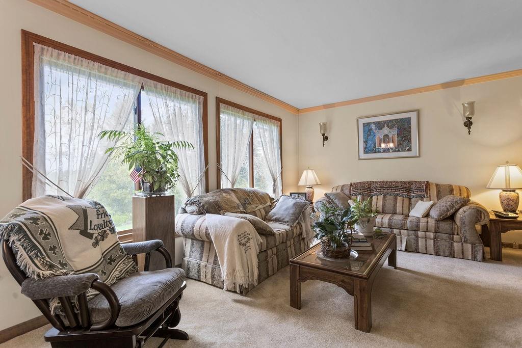 136 Oakville Road Beaver Falls, PA 15010 - Photo 7 of 25 Gallery Image 7