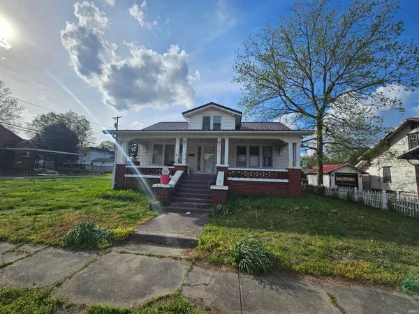 $75,000 | 307 North Alexander Street, Carlisle, IN 47838