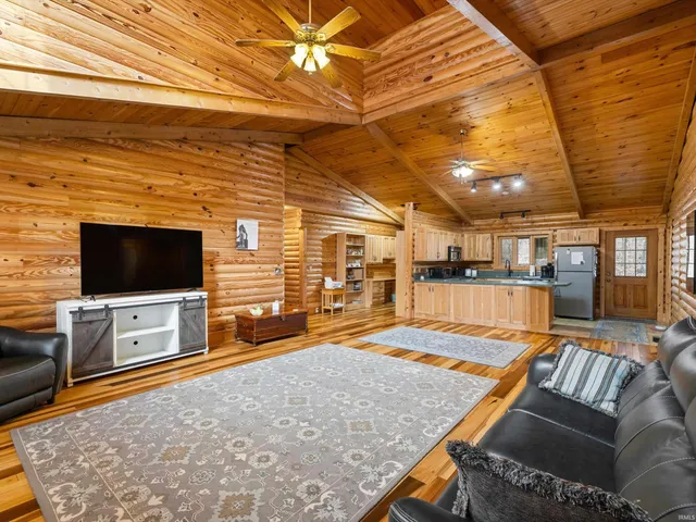 $274,900 | 278 Tinsel Circle, Santa Claus, IN 47579