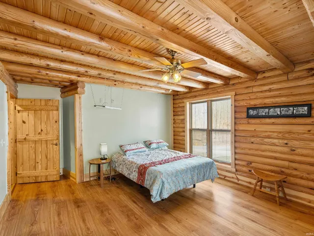 $274,900 | 278 Tinsel Circle, Santa Claus, IN 47579