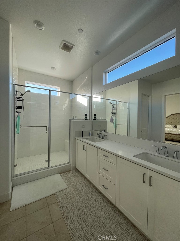 121 Proctor Irvine, CA 92618 - Photo 14 of 15