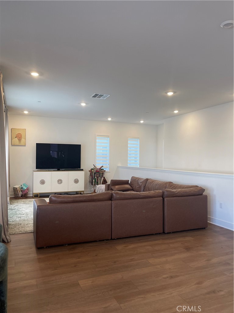 121 Proctor Irvine, CA 92618 - Photo 2 of 15