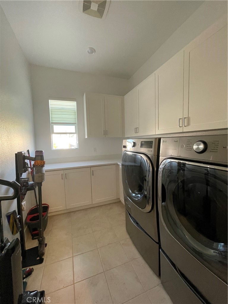 121 Proctor Irvine, CA 92618 - Photo 10 of 15