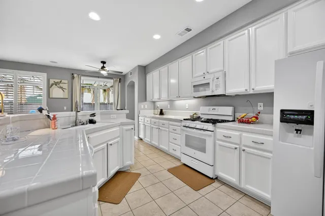 $665,000 | 9740 Sage Thrasher Circle, Elk Grove, CA 95757