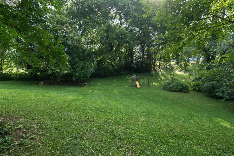 219 Lone Ridge Lane Clinton, TN 37716 - Photo 28 of 29 JBP_0499