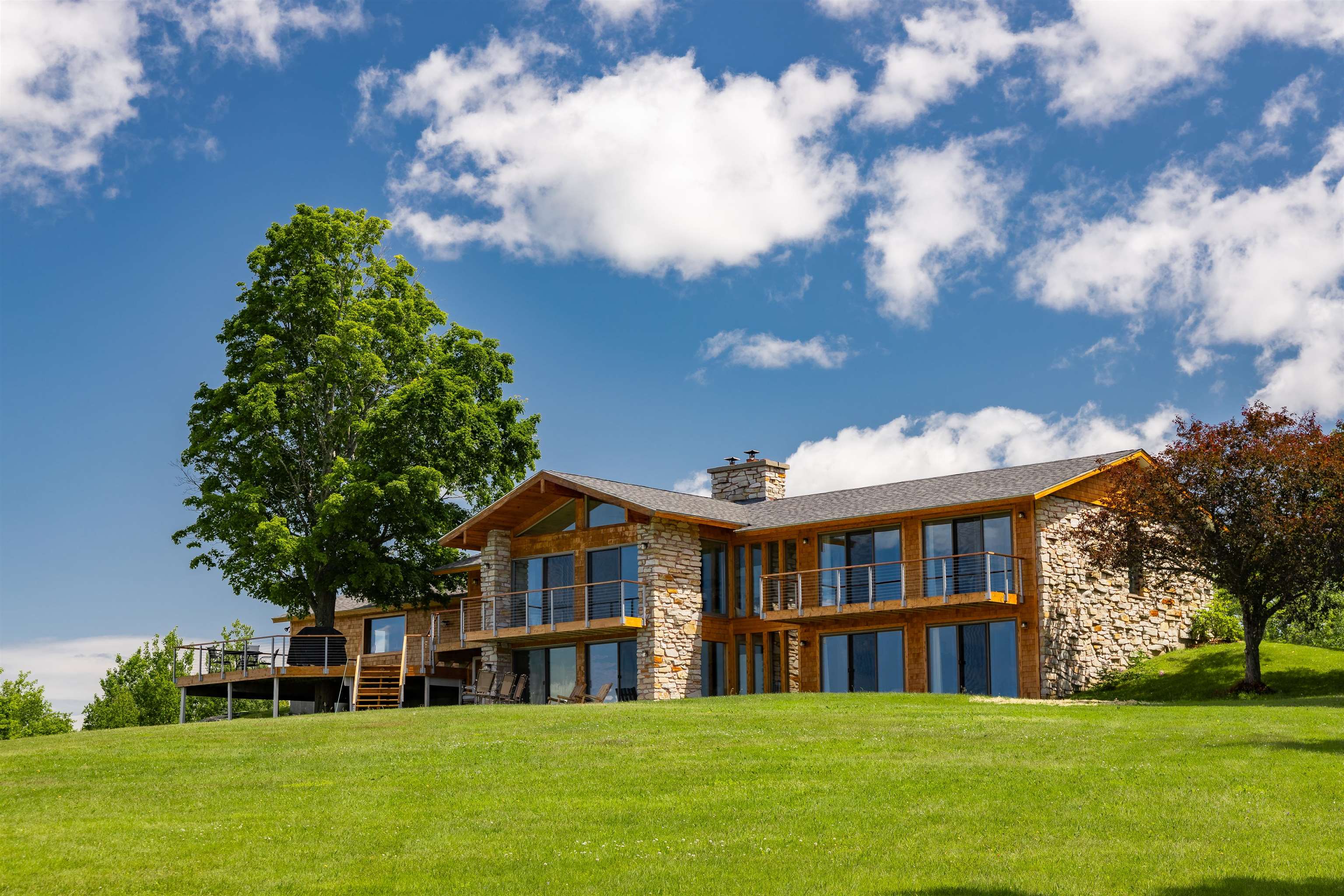 280 Leriche Road Hyde Park, VT 05655 - Photo 2 of 40