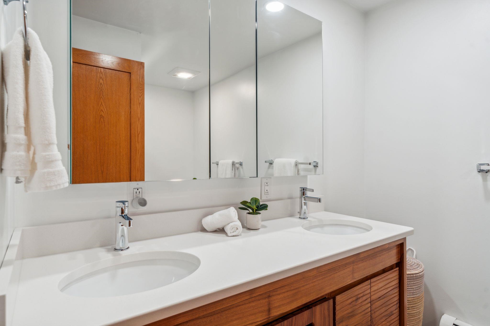 280 Leriche Road Hyde Park, VT 05655 - Photo 23 of 40