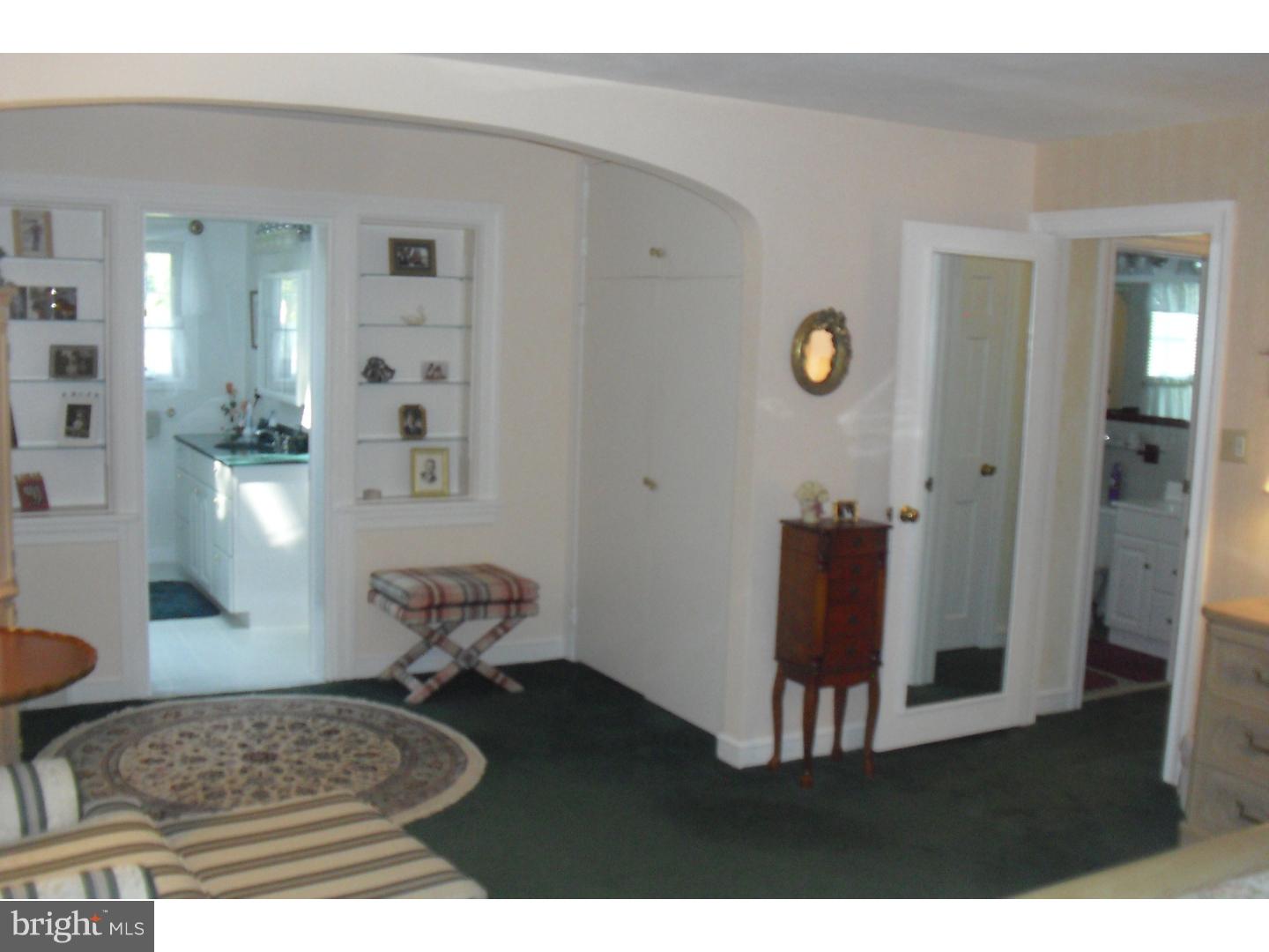 27 Fenwick Drive Carneys Point, NJ 08069 - Photo 16 of 25 Master Bedroom