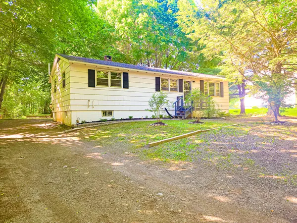 $282,500 | 26 Old County Road, Hampden, ME 04444
