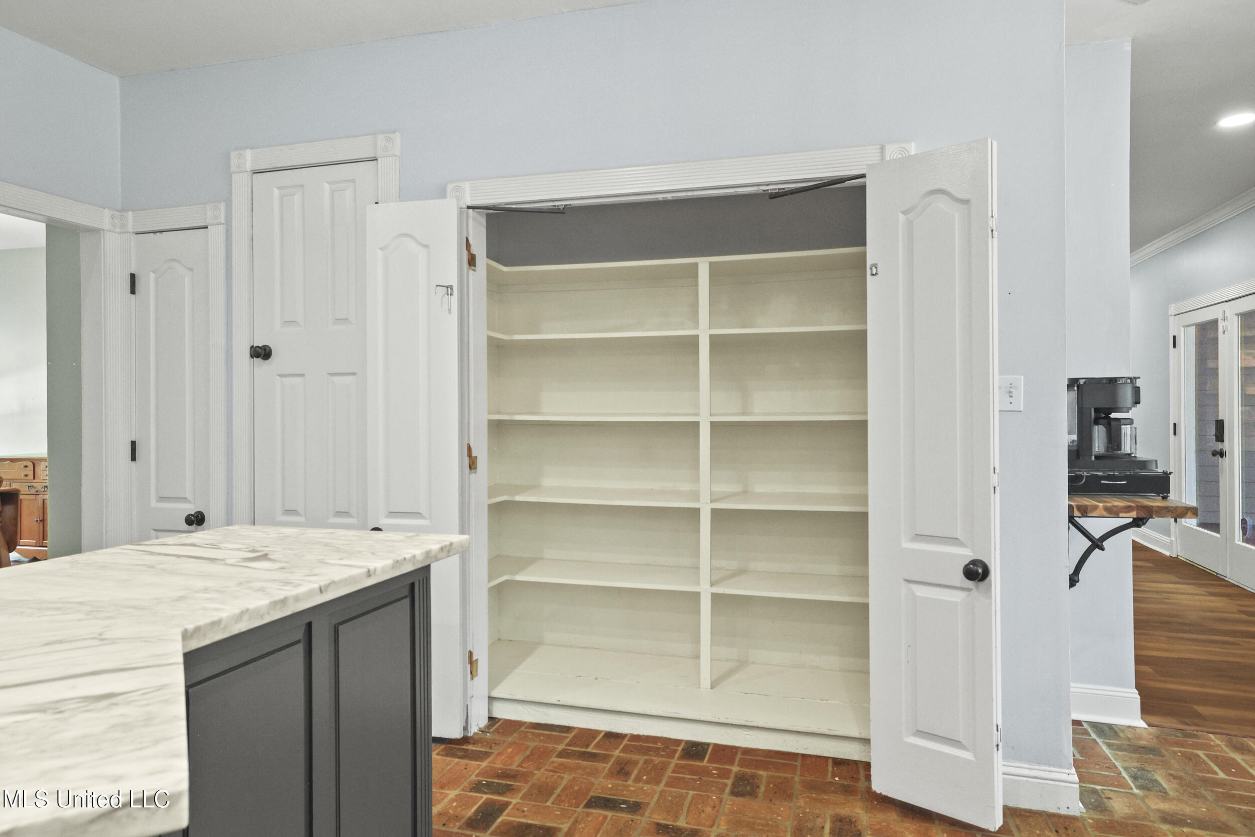 13809 Plano Road Ocean Springs, MS 39564 - Photo 19 of 88 r6__1475