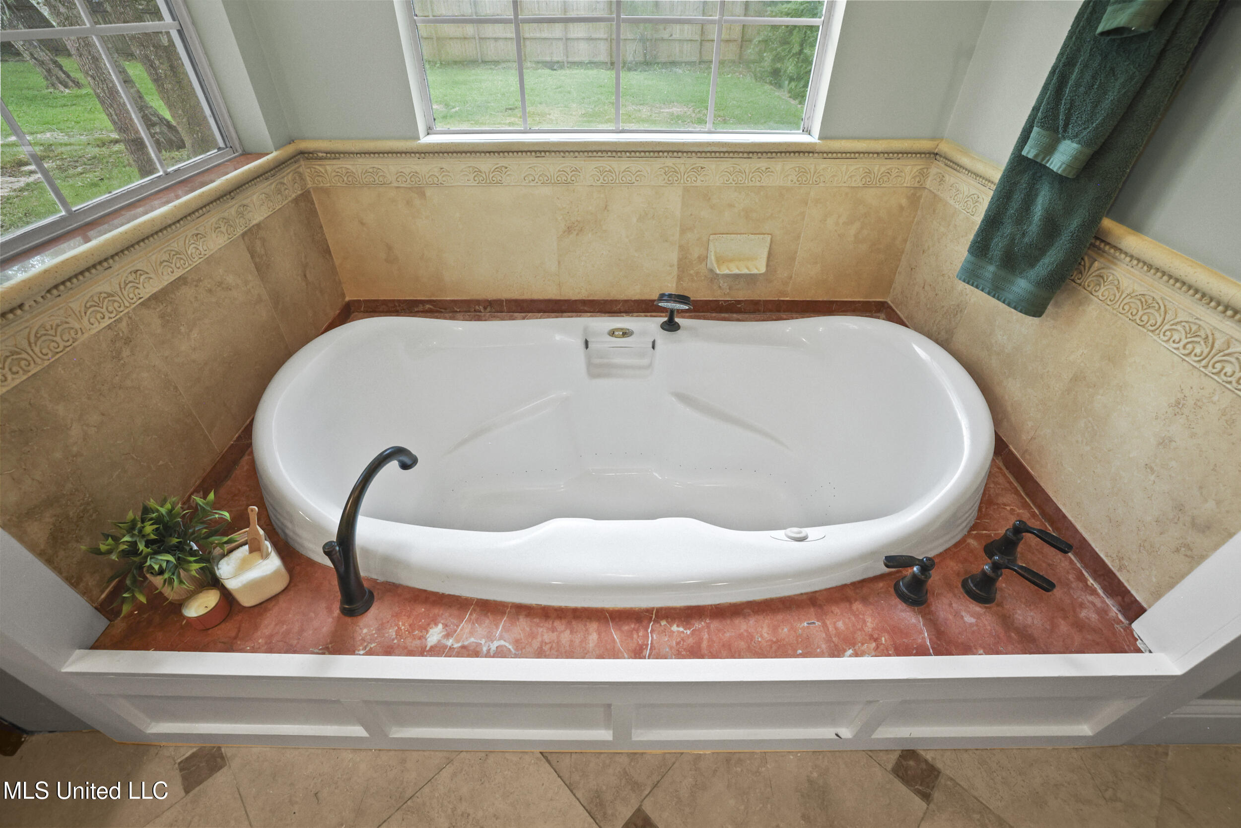 13809 Plano Road Ocean Springs, MS 39564 - Photo 39 of 88 r6__1580