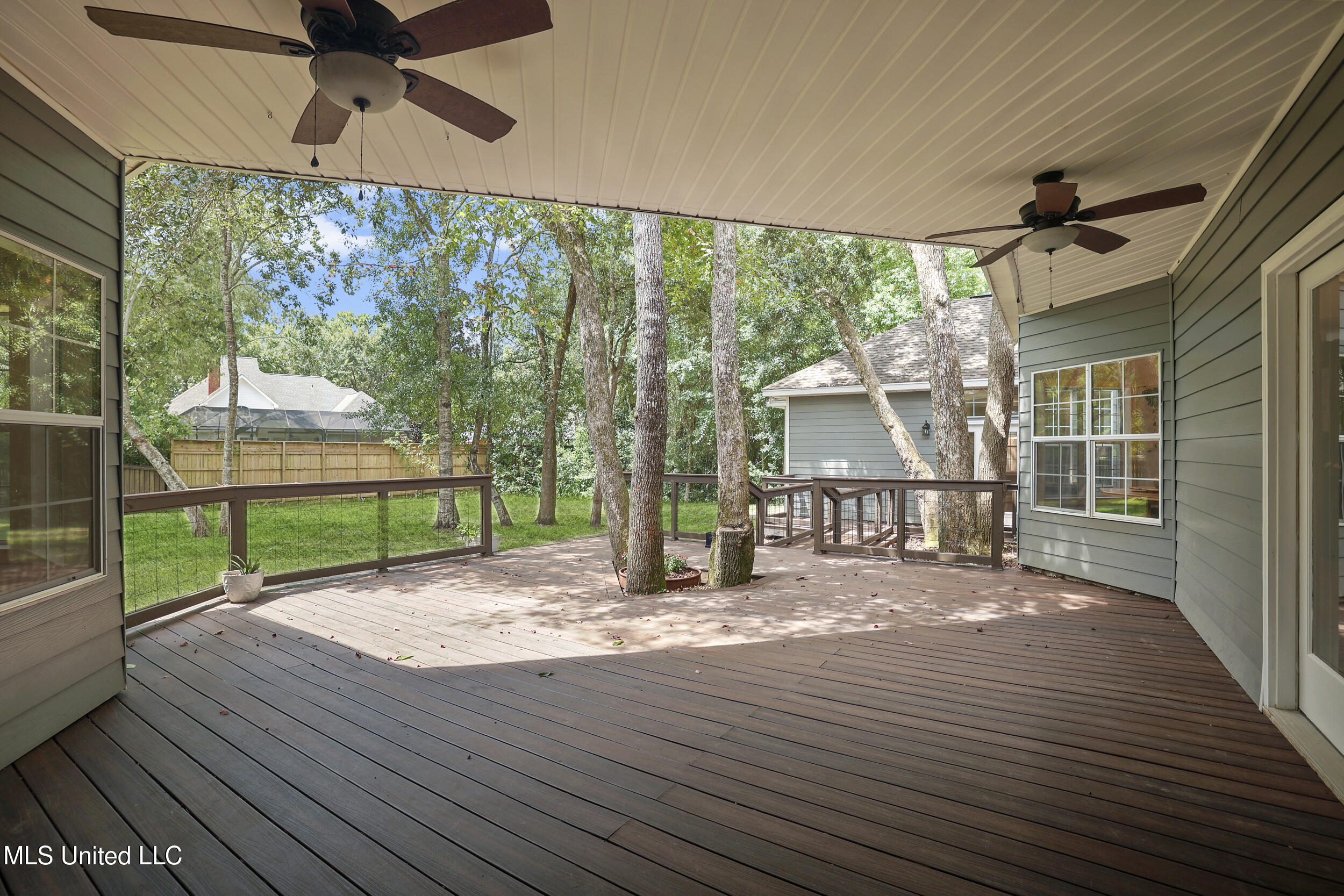 13809 Plano Road Ocean Springs, MS 39564 - Photo 4 of 88 r6__1320