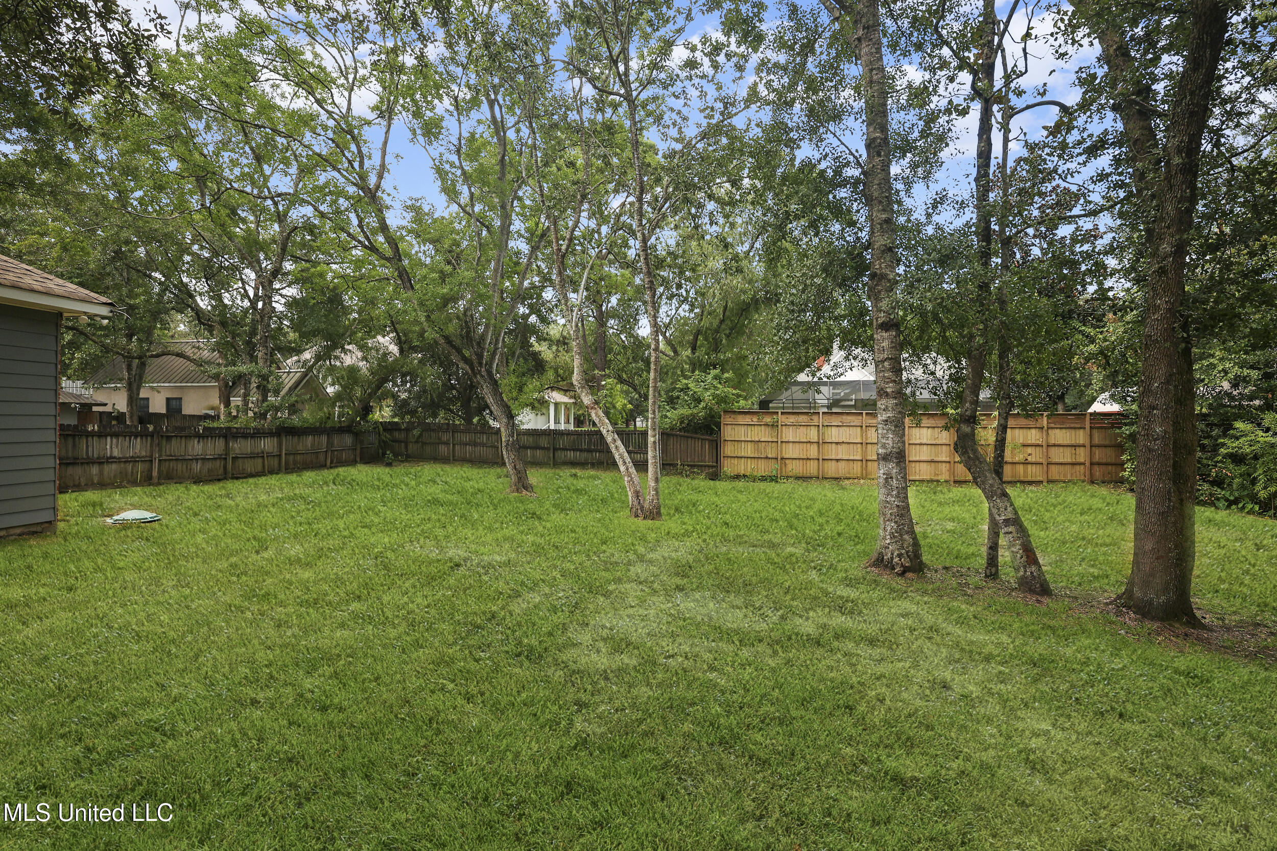 13809 Plano Road Ocean Springs, MS 39564 - Photo 67 of 88 r6__1360