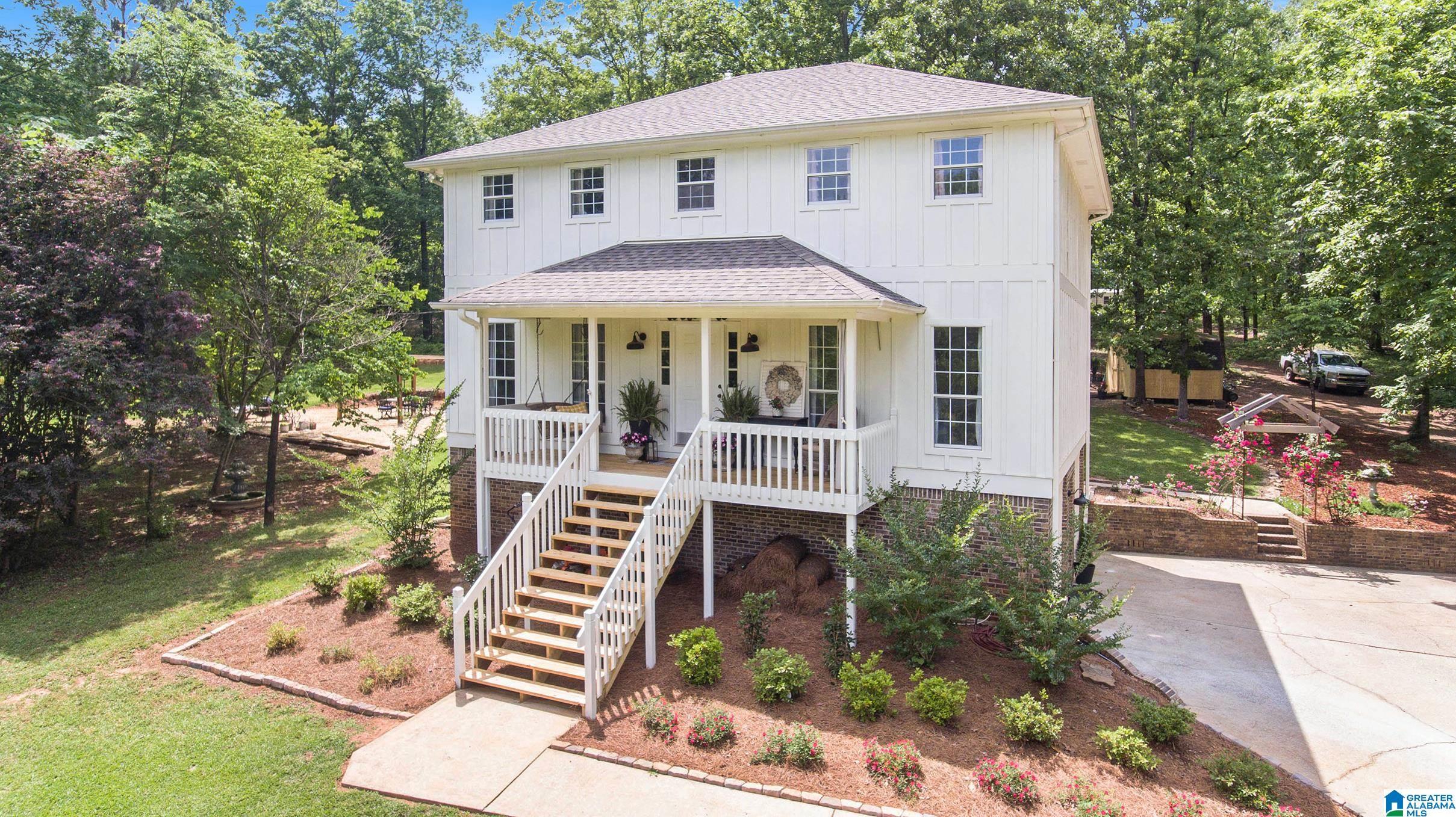 126 Chestnut Drive Alabaster, AL 35007 - Photo 2 of 47